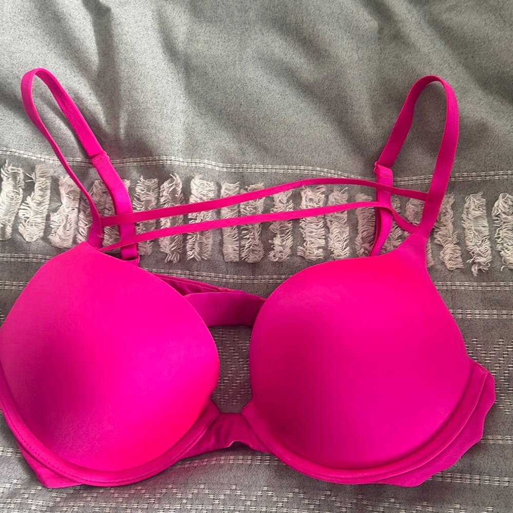 Victorias Secret Bombshell